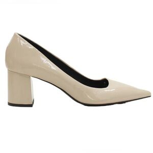 New Zara Women Shoe, Wide Heel Pointed Toe Cream Color Size 40